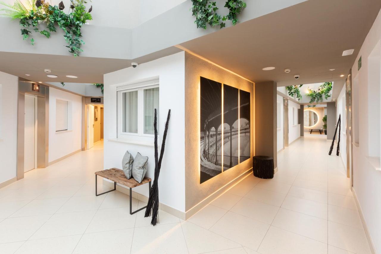 Apartamentos Martalia Arenal روندا المظهر الخارجي الصورة